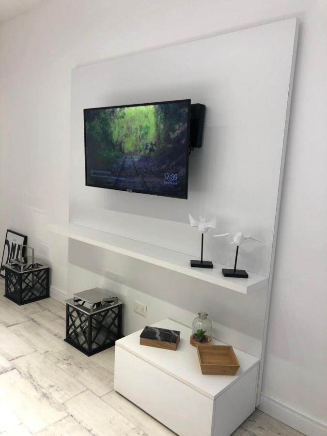 Emerald Apart Microcentro بوينس آيرس المظهر الخارجي الصورة